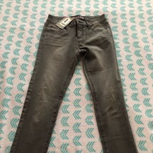 Selling black/ grey skinny jeans